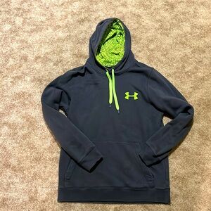 Men’s Under Armour hooded sweatshirt